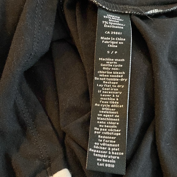 Tahari elements ladies three-quarter sleeve T-shirt in size small. - Picture 5 of 7